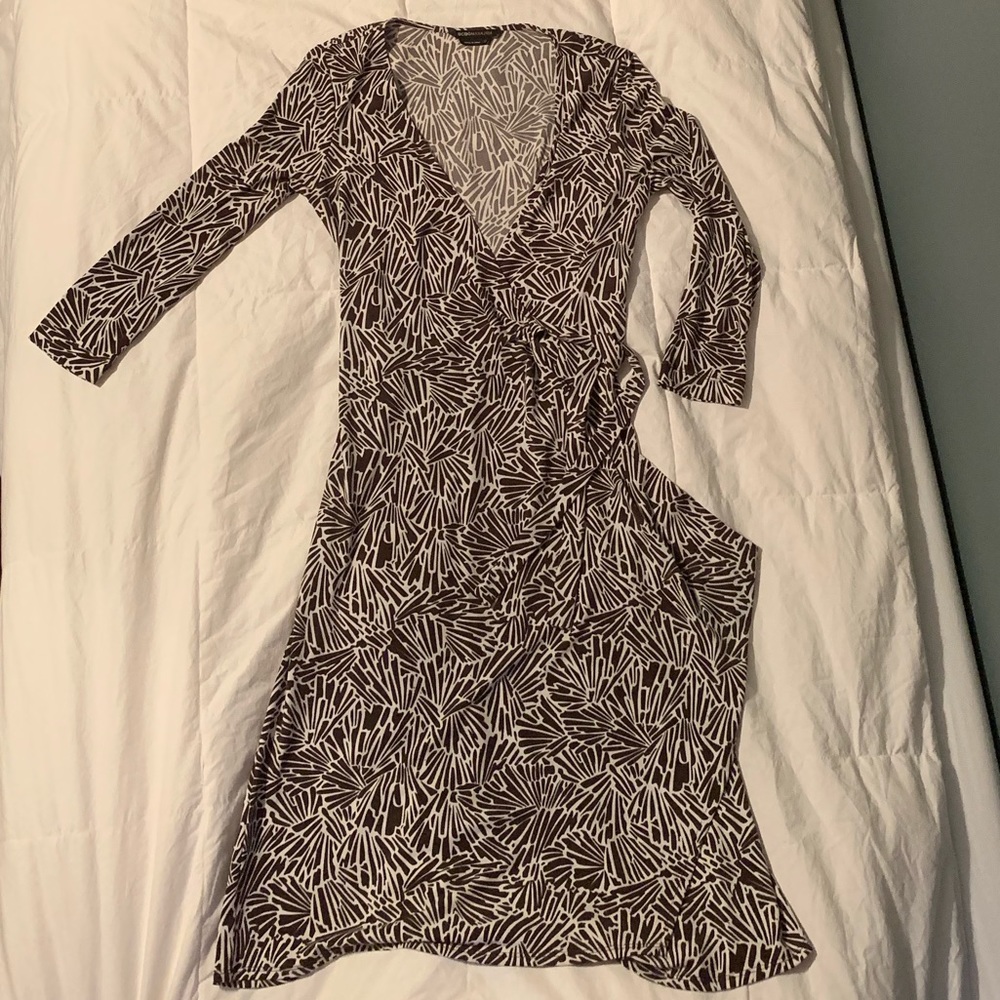 BCBG MAXAZRIA wrap dress, size XS